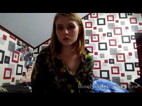 ❤️ Jaunai blondīnei studentei no Krievijas patīk lielāki locekļi. Kaltais sekss pie porno lv.myteporn.ru ﹏
